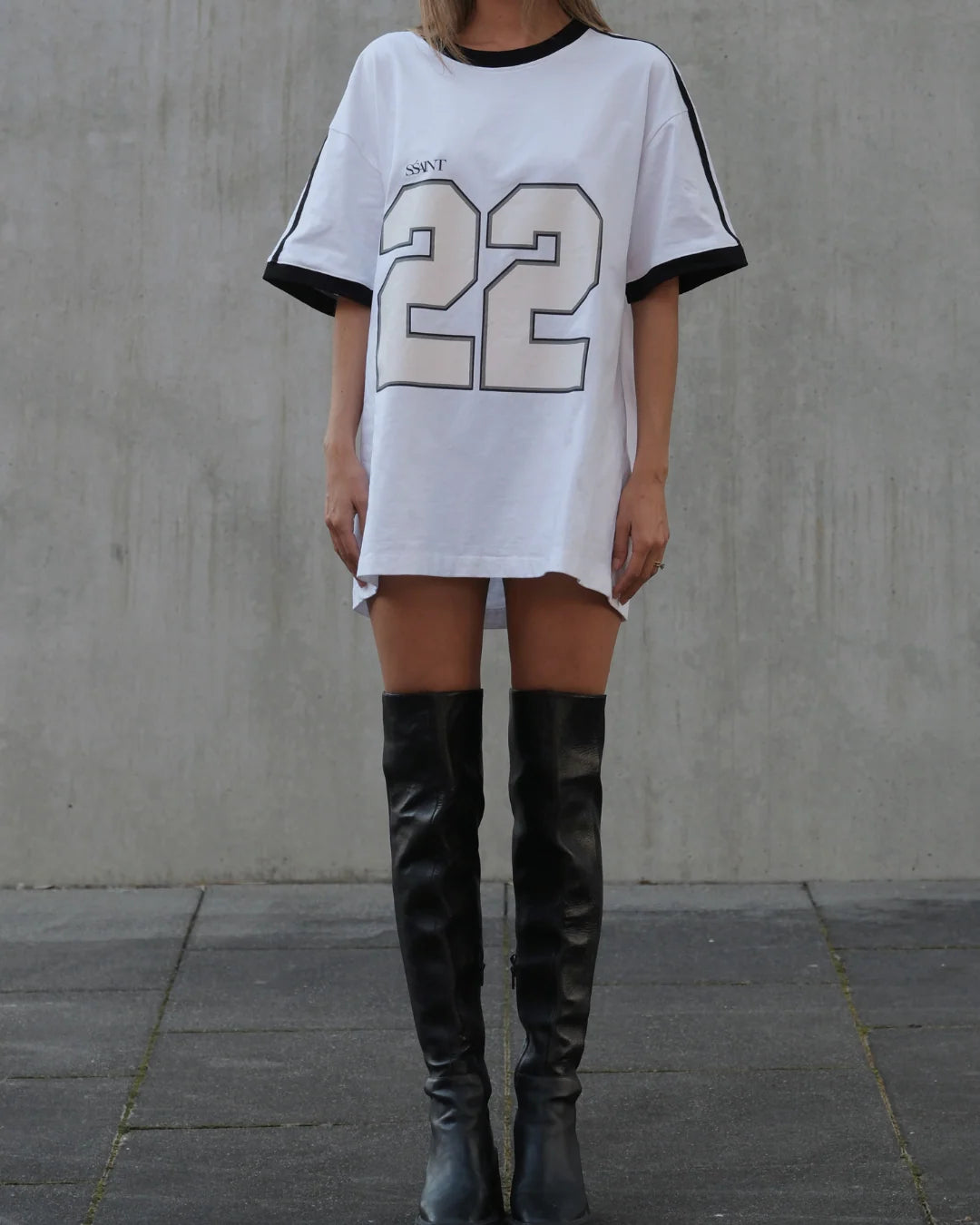SŚAINT Twenty Two Tee White