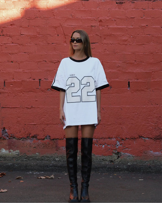 SŚAINT Twenty Two Tee White