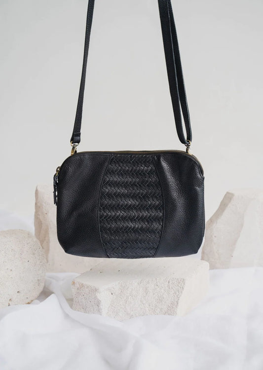 Woven Tre Bag in Textured Noir