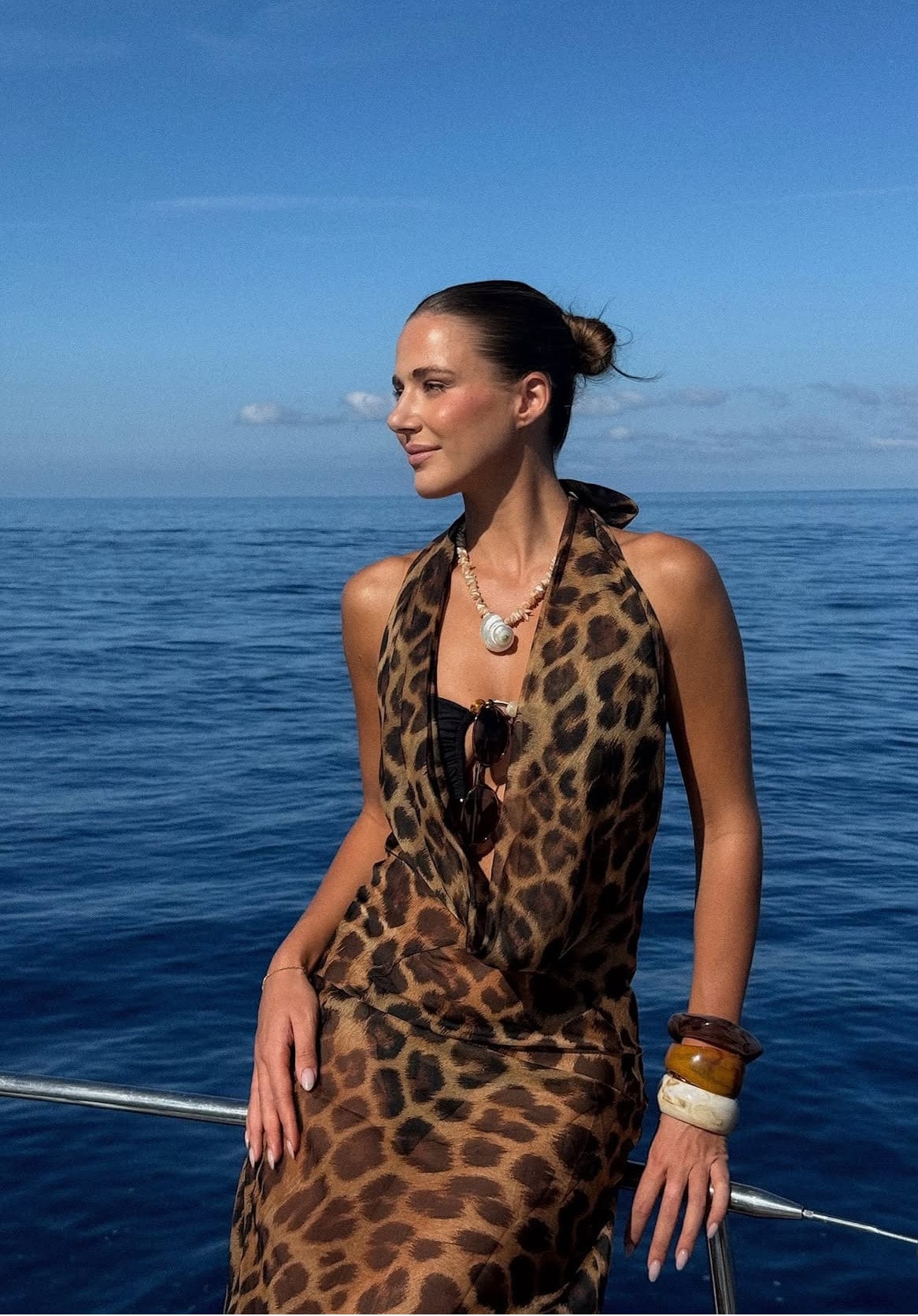 Caramel shell necklace