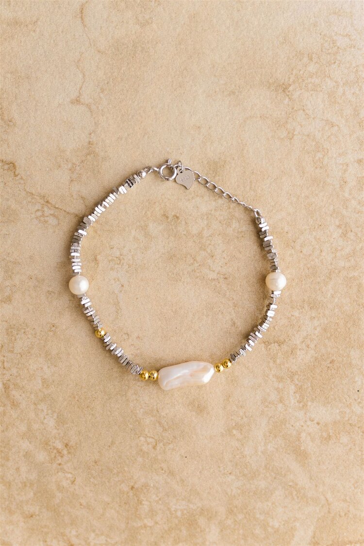 Luana Bracelet