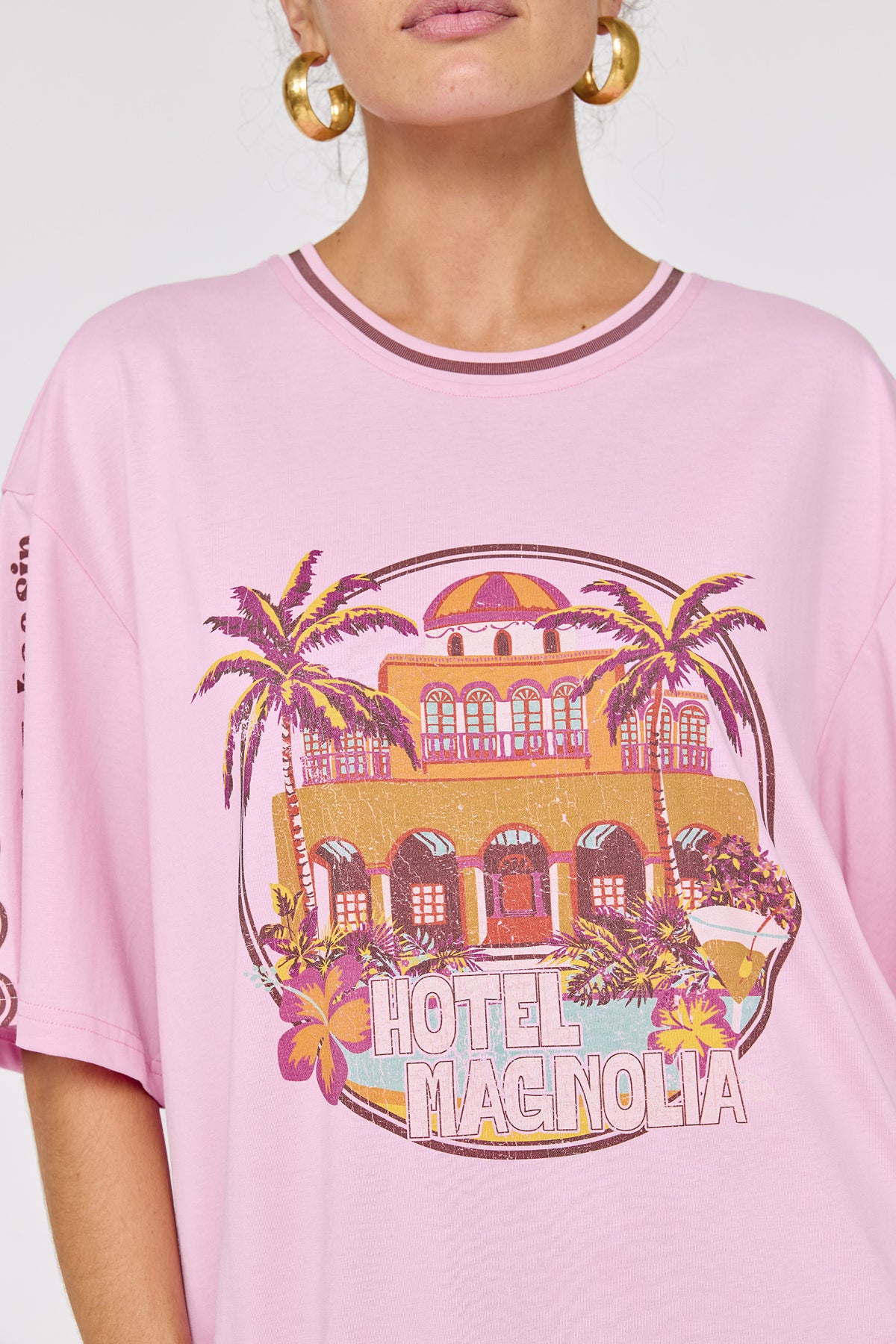 Hotel Magnolia Tee Pink