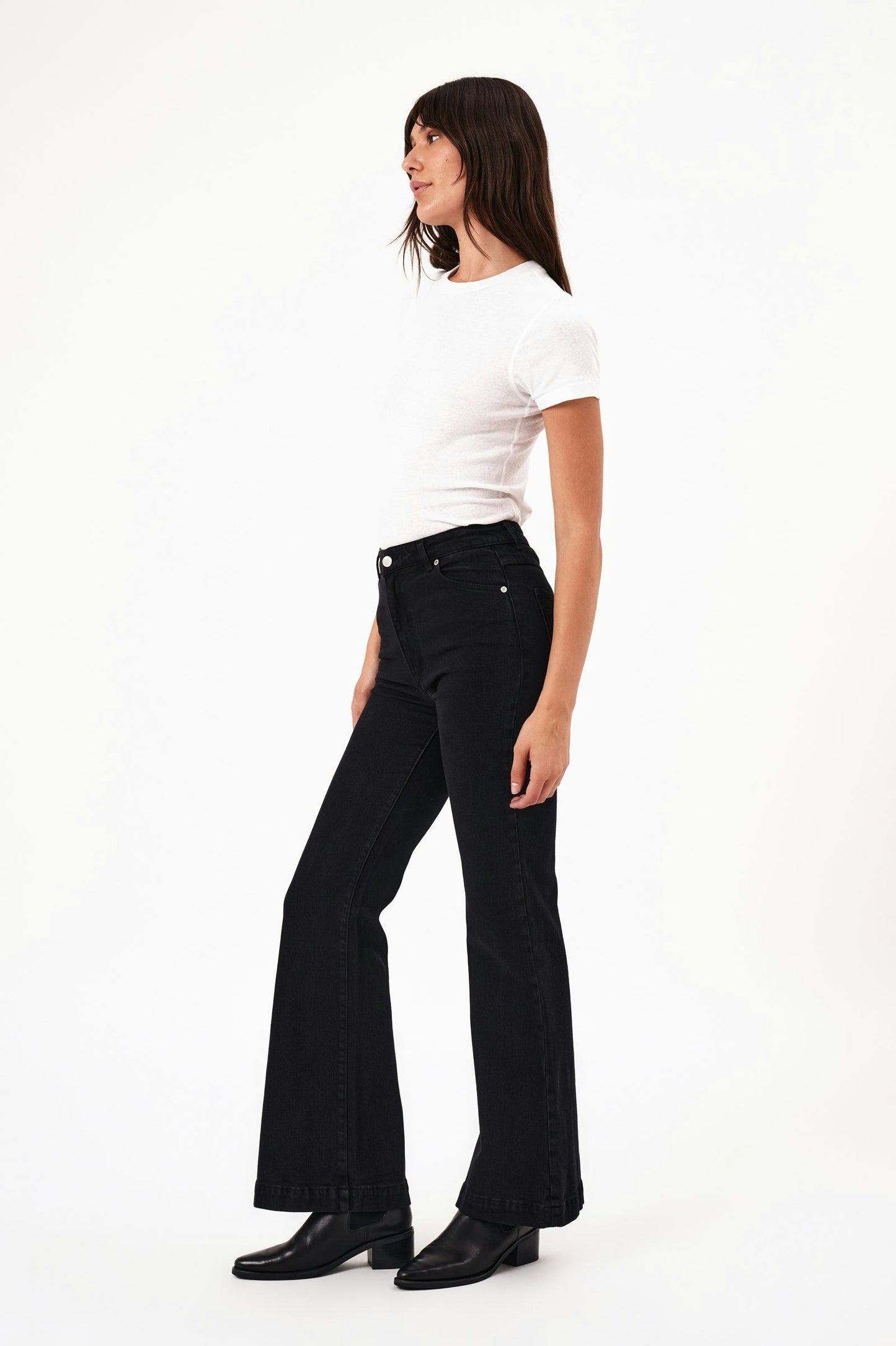 Eastcoast Flare in Black
