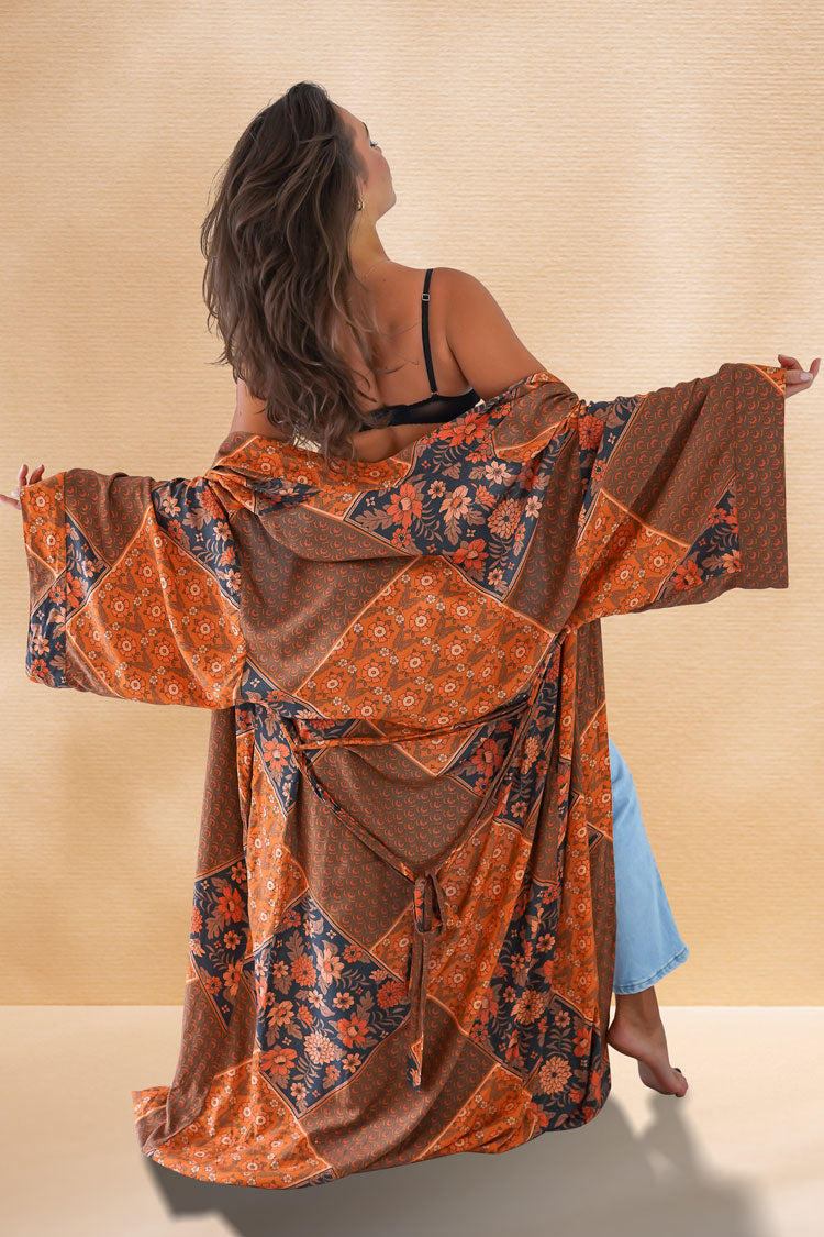 Gisele Kimono in Cinnamon