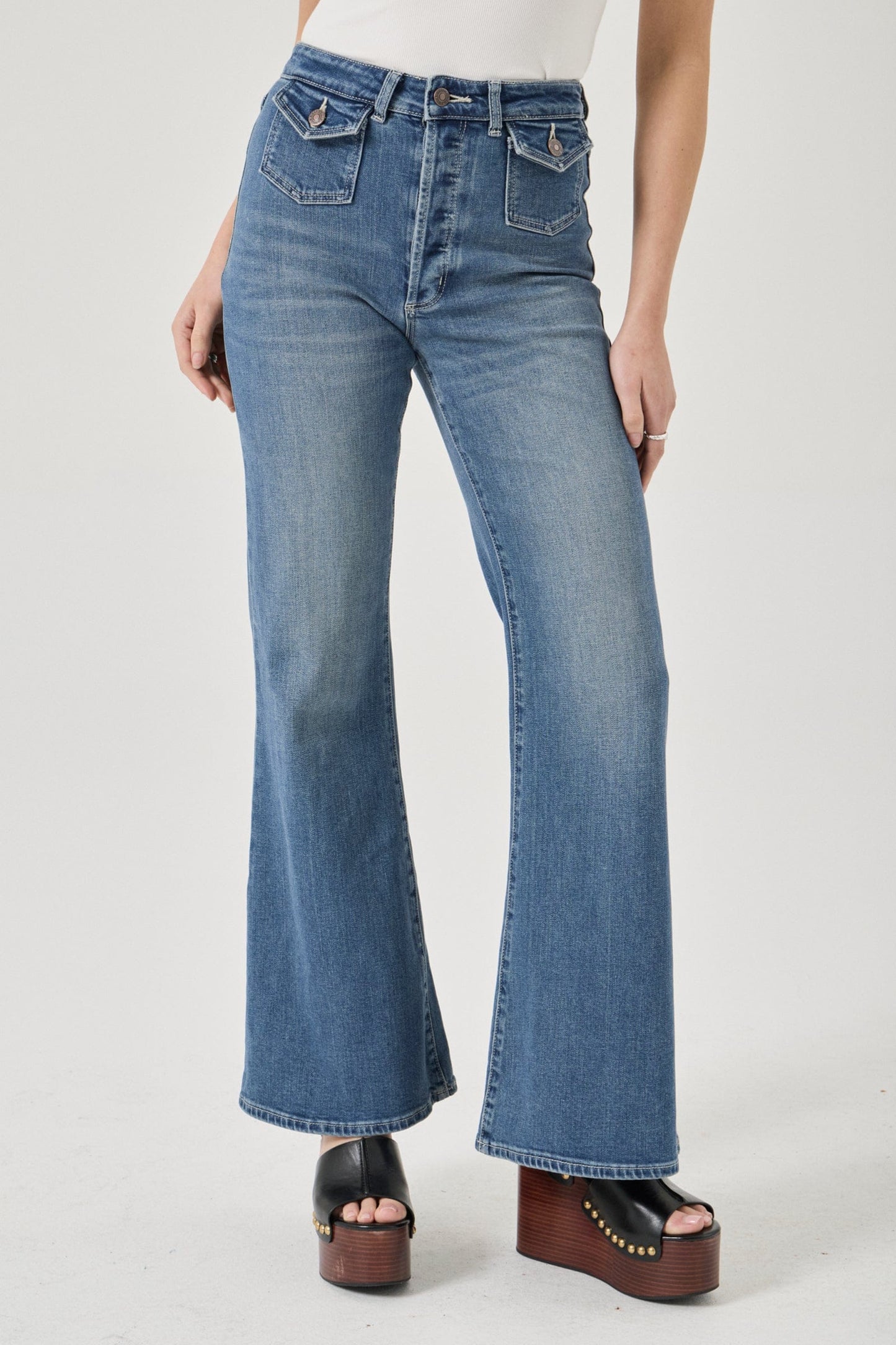 Eastcoast Flare in Dakota Blue